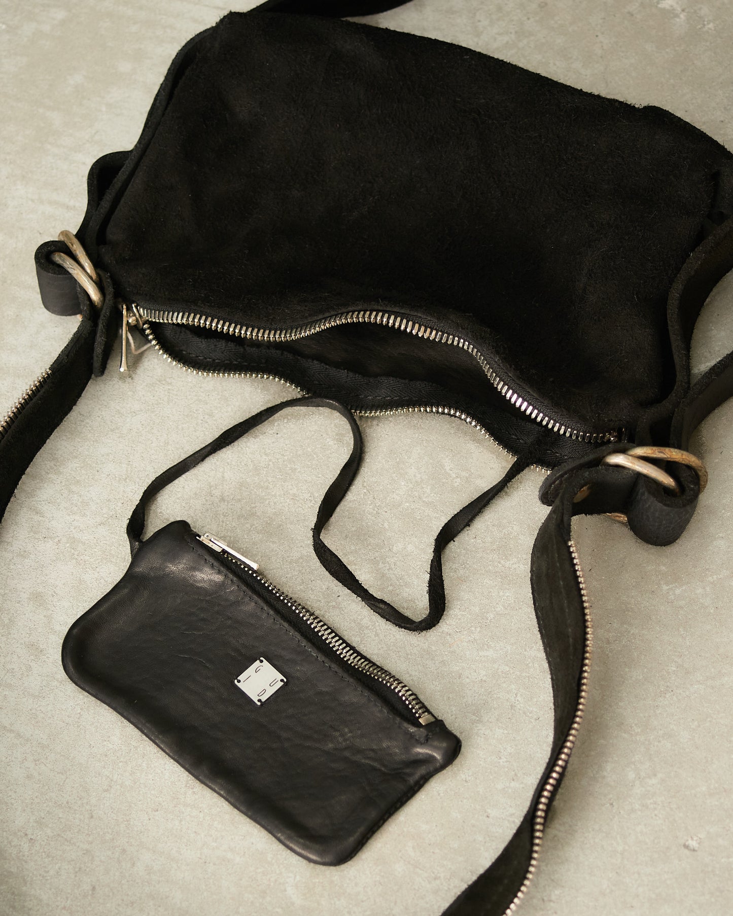 Black Q150 Small Crossbody Bag