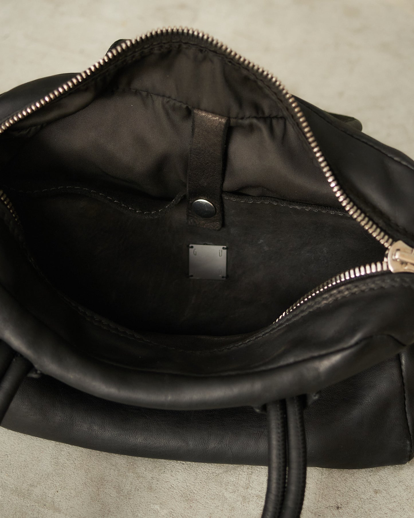 Black RG01 Handle Bag