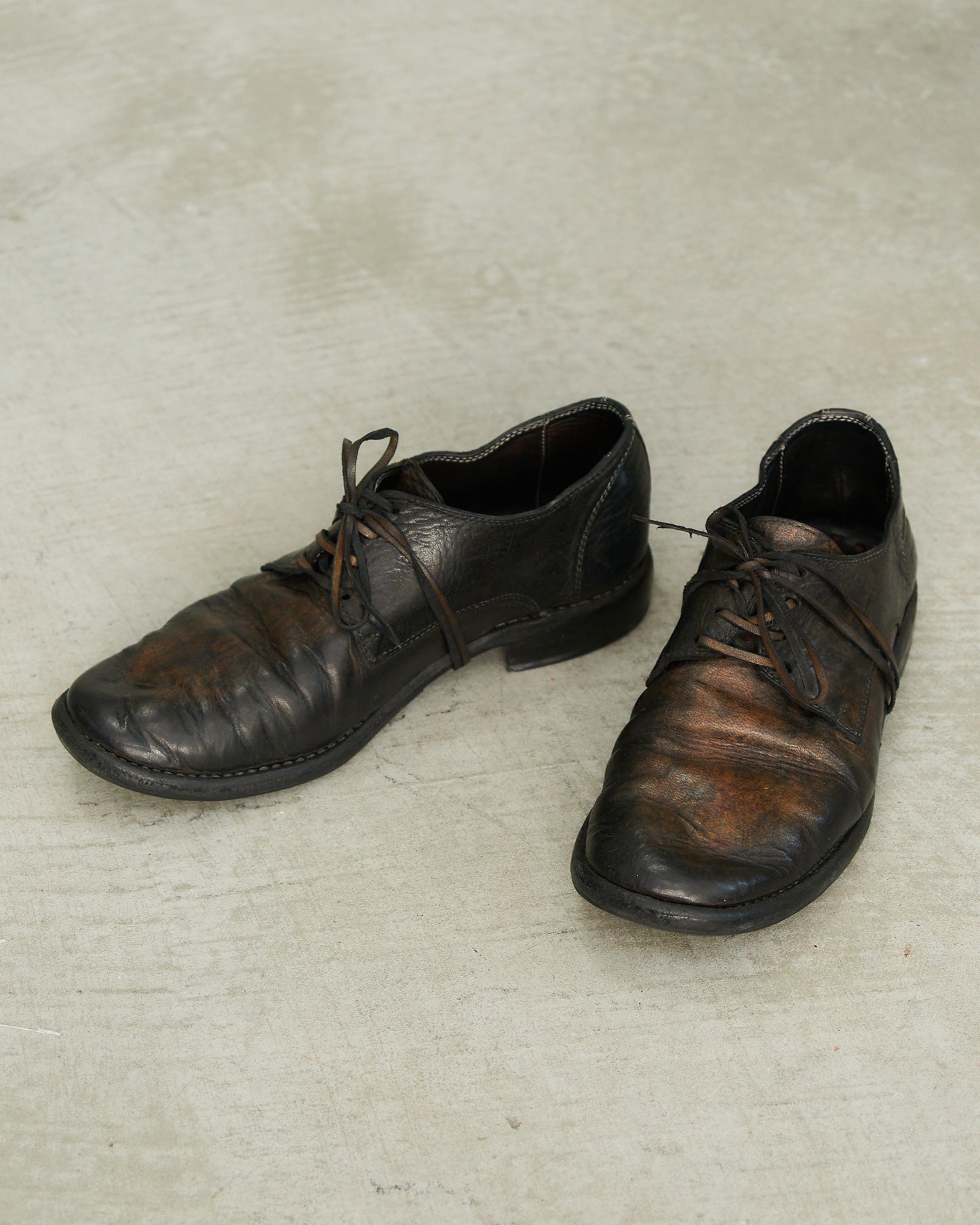 Guidi Black and Brown Derby