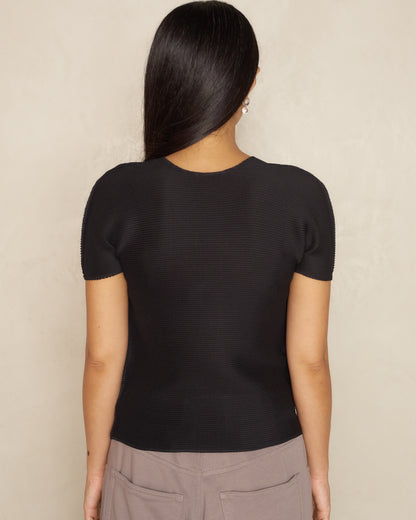 Black Micro Pleated Short Sleeve Tee