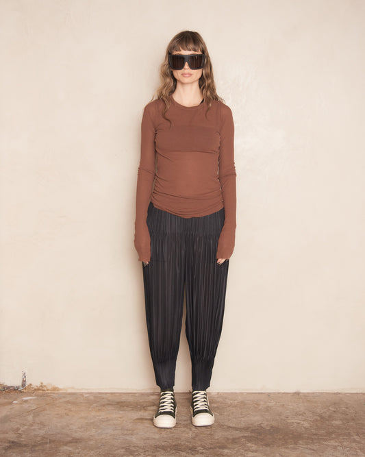 Black Pleats Knit Trousers
