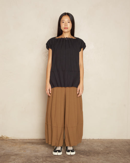 Black Ripple Pleat Top