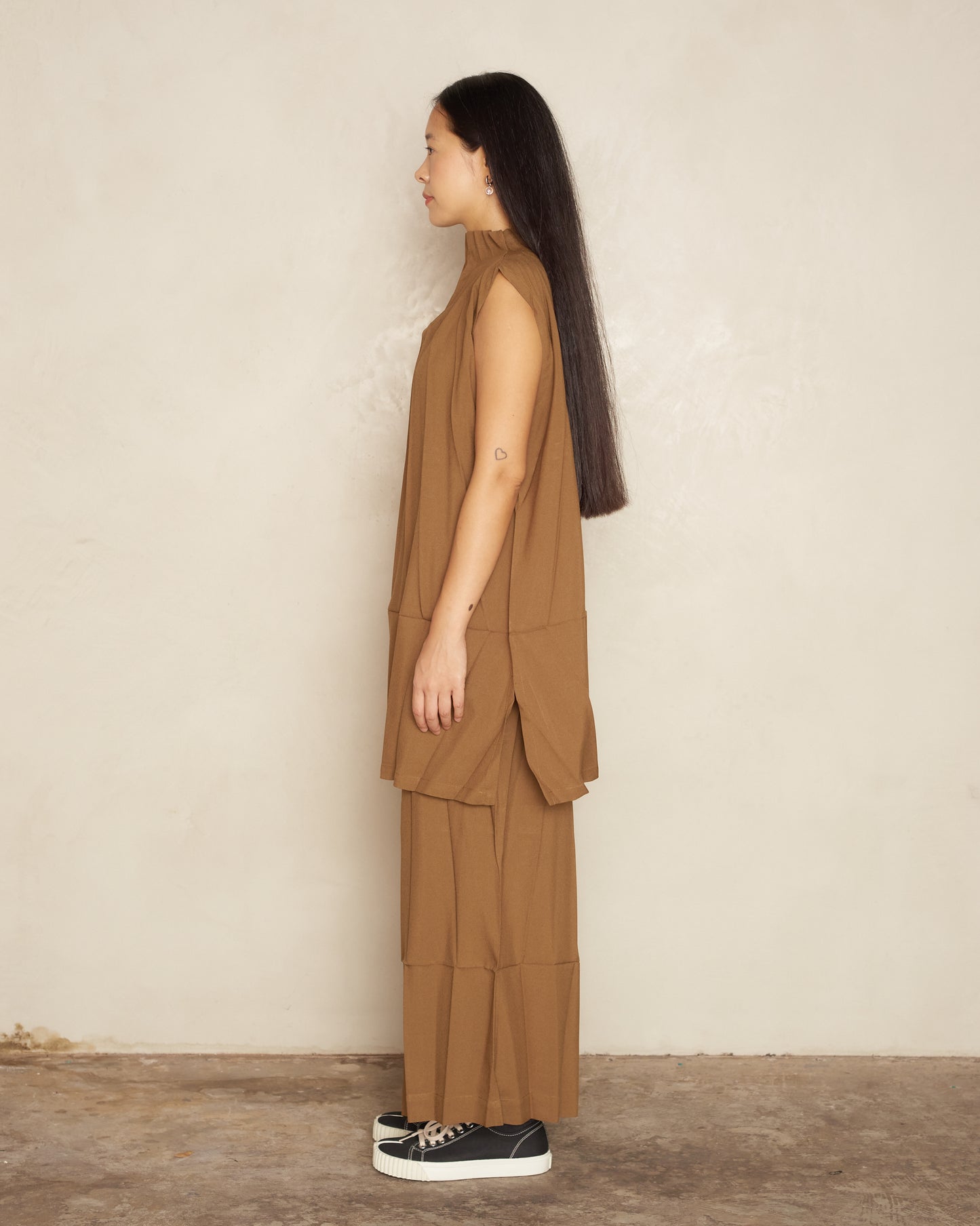 Brown Ripple Pleat High Neck Tunic