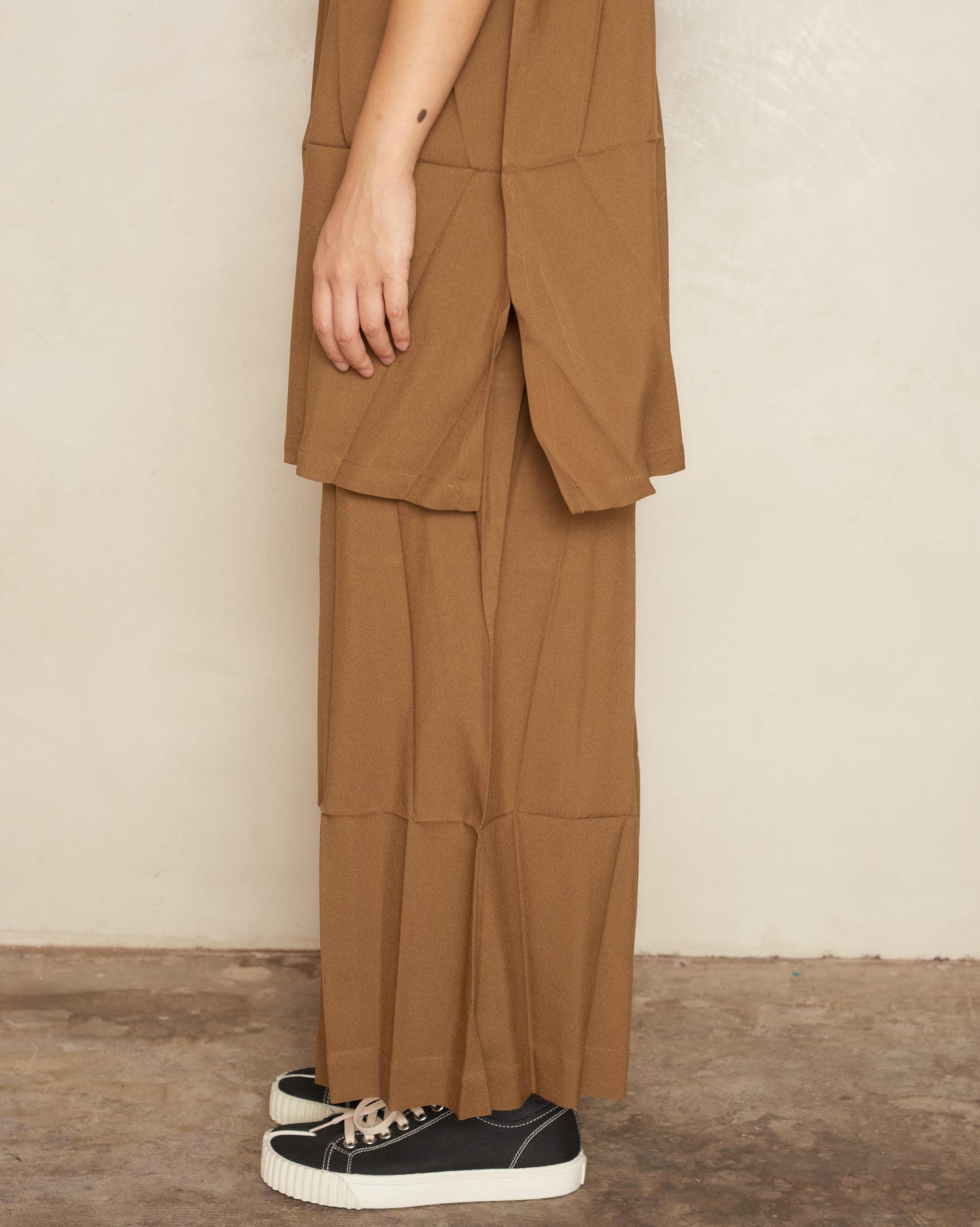 Brown Ripple Pleat High Neck Tunic