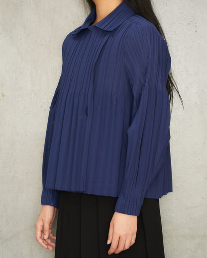 Blue Soft Pleats Cropped Coat