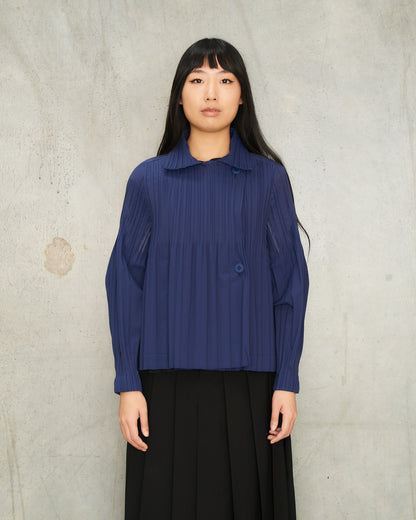 Blue Soft Pleats Cropped Coat