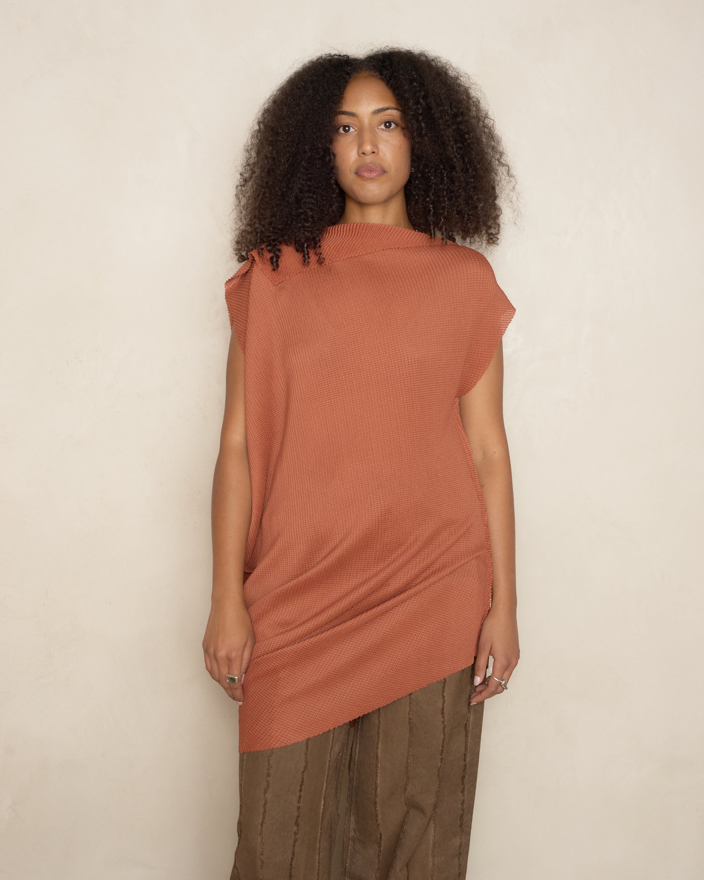 Terracotta Twist Sector Stretch Knit Pleat Top