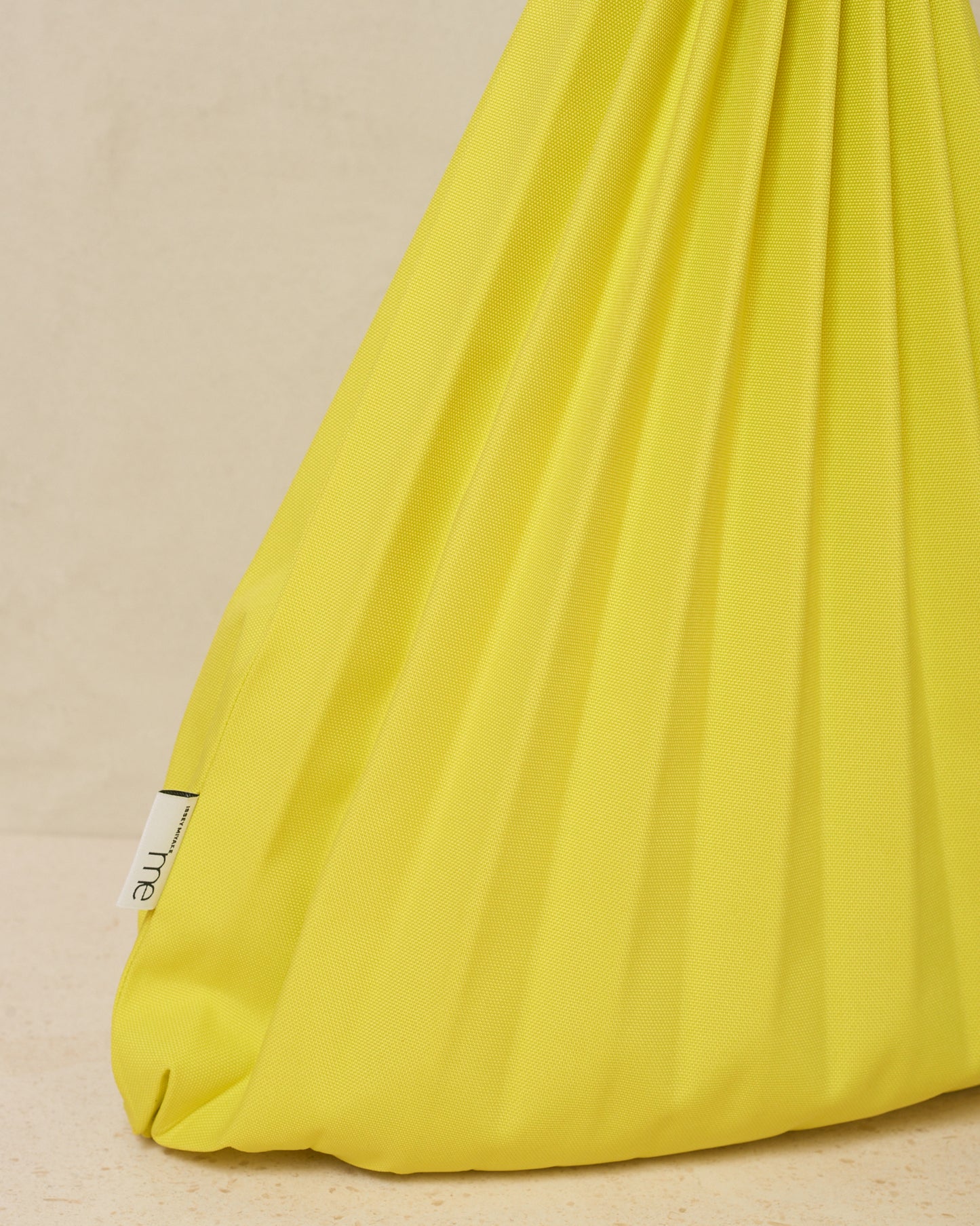 Lime Yellow Trunk Pleats Bag