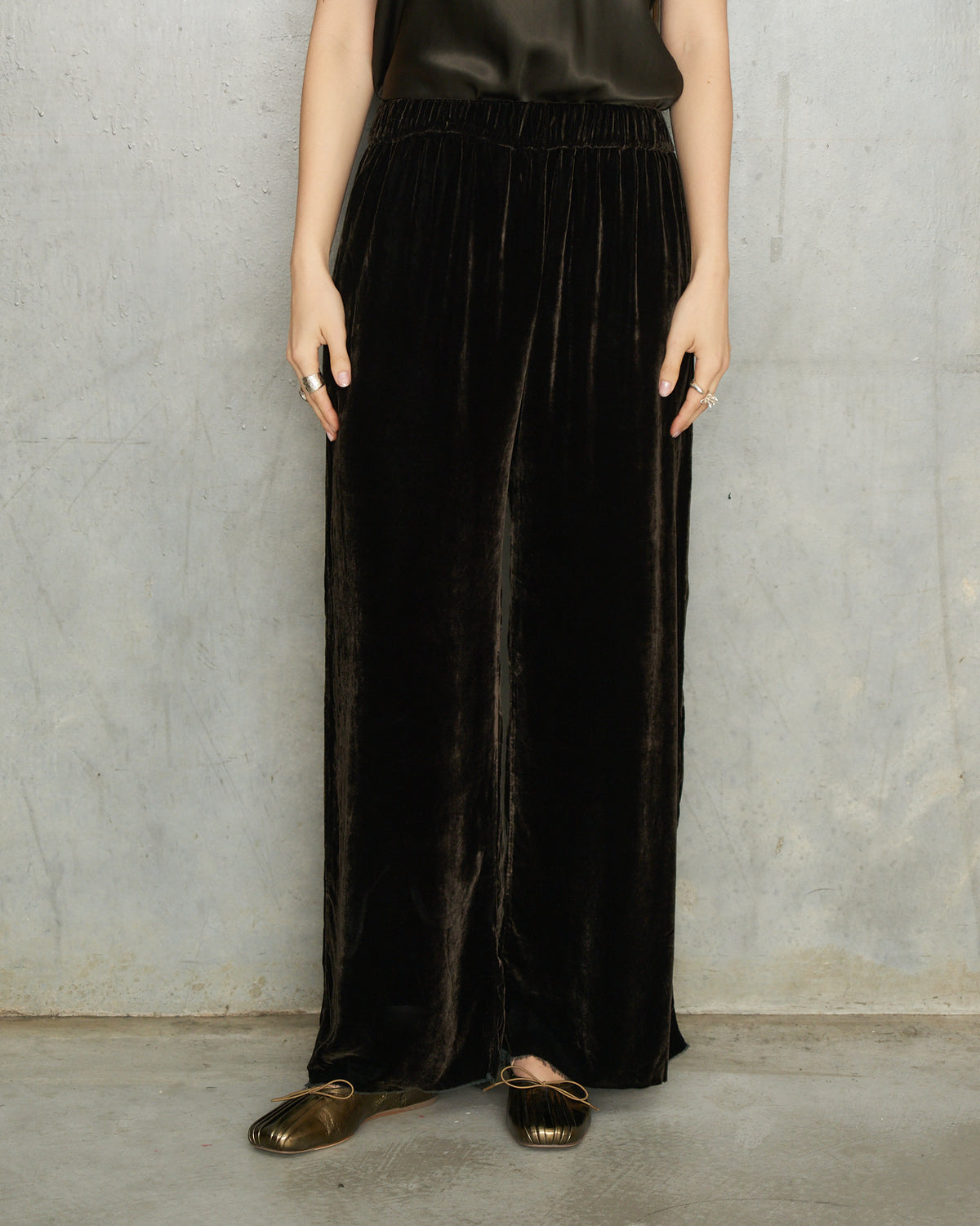 Olive Velvet Meloni Pants