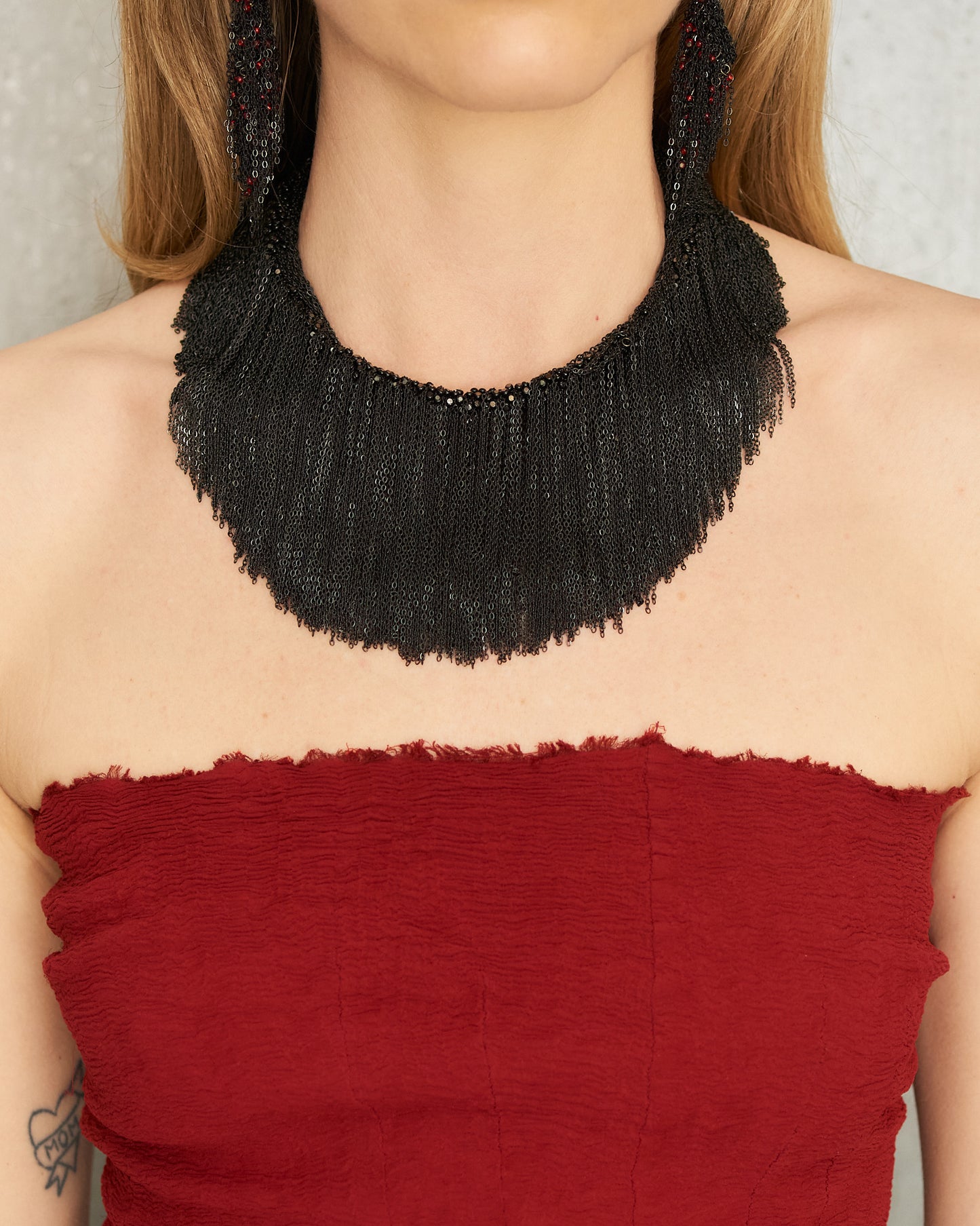 Jet Frayed Chains Necklace