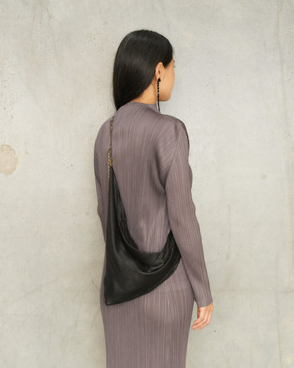 Matte Black Leela Hug Bag