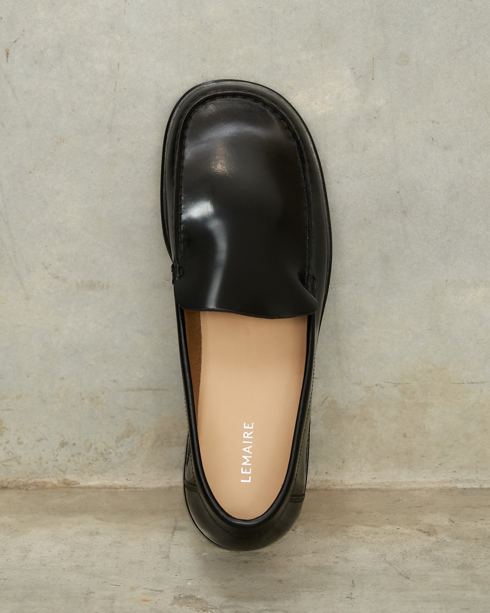 Lemaire Black Classic Loafer Black FO0249 - DILETTANTE – Dilettante