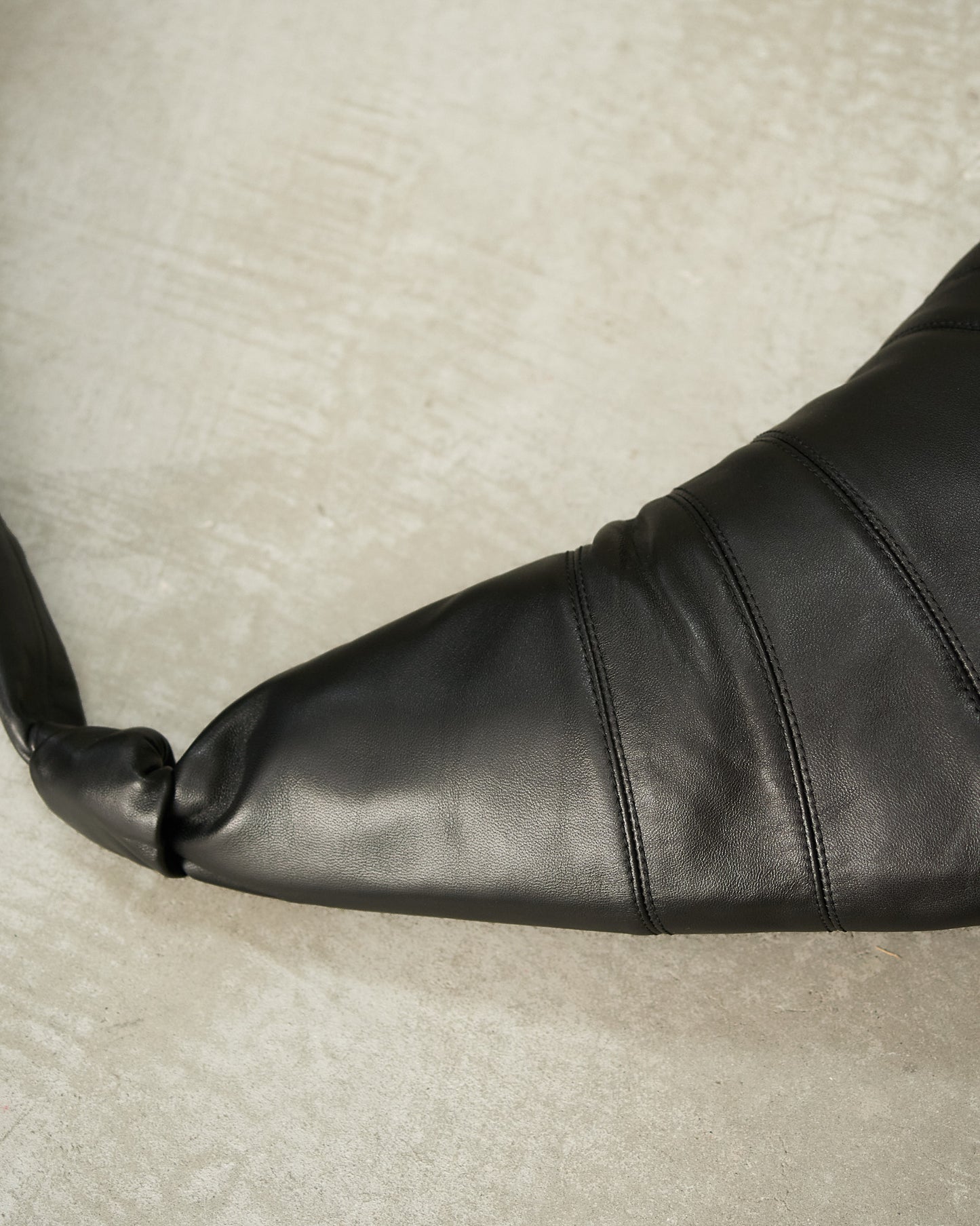 Black Medium Croissant Bag