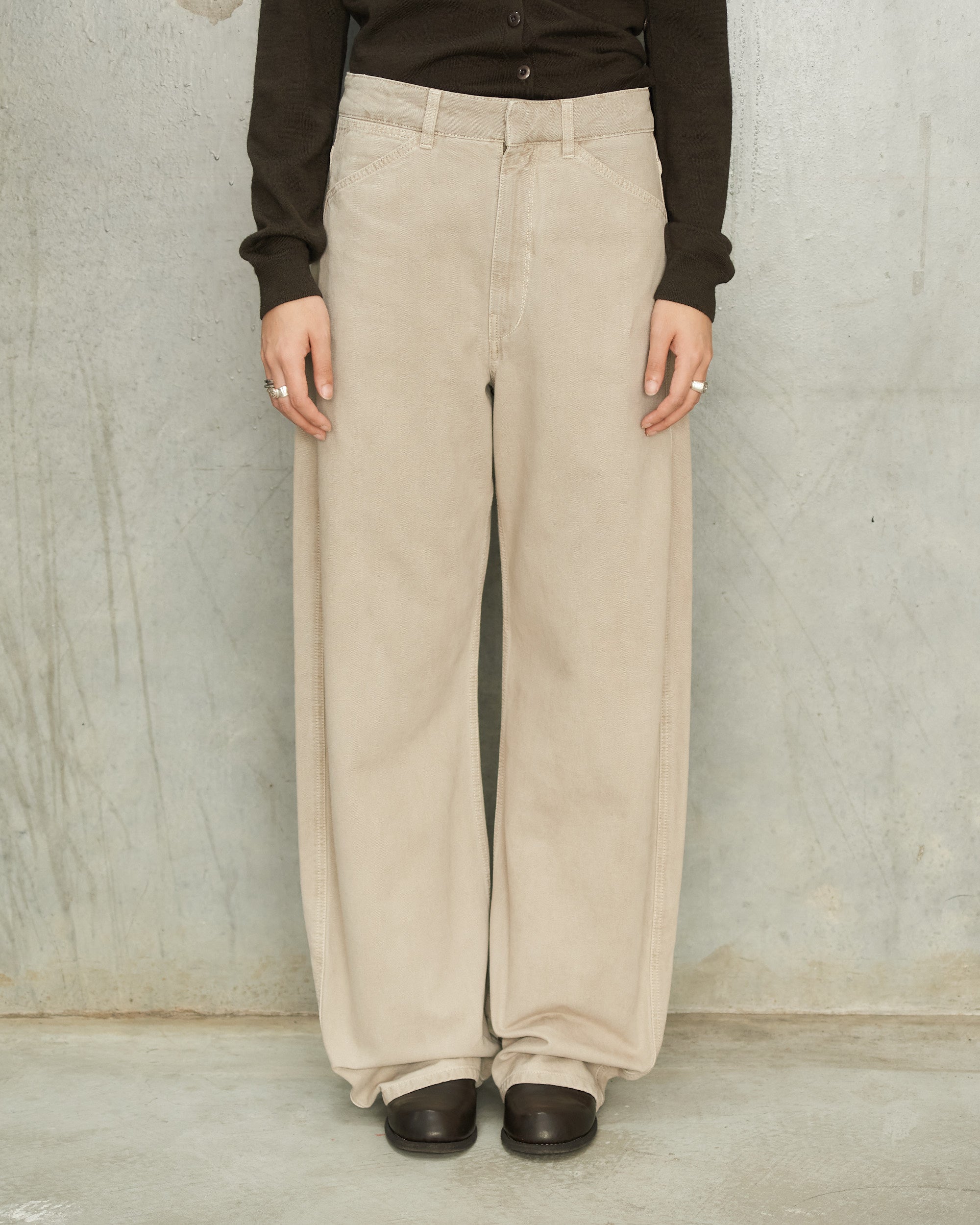 Lemaire Moonstone High Waisted Curved Pants Beige PA1264