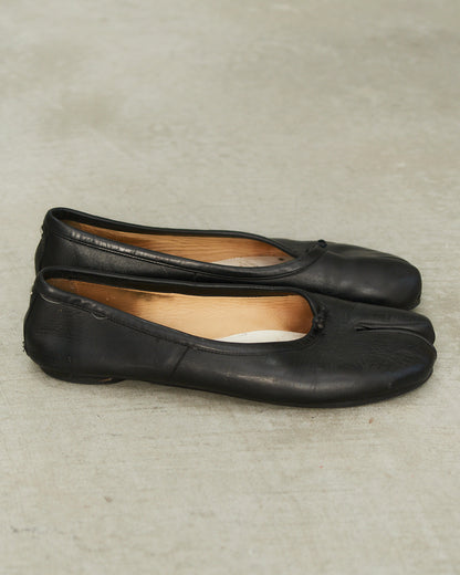 Maison Martin Margiela Black Leather Tabi Flats