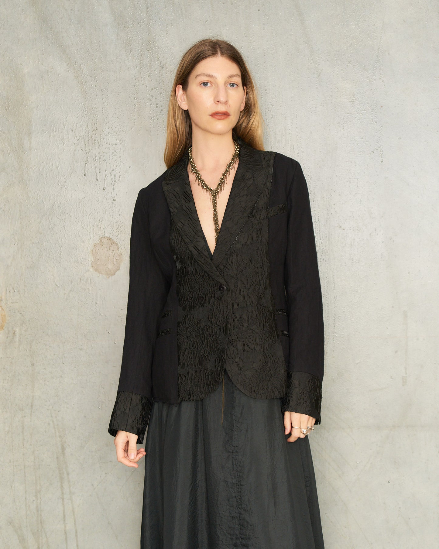 Noir Floral Cut Blazer