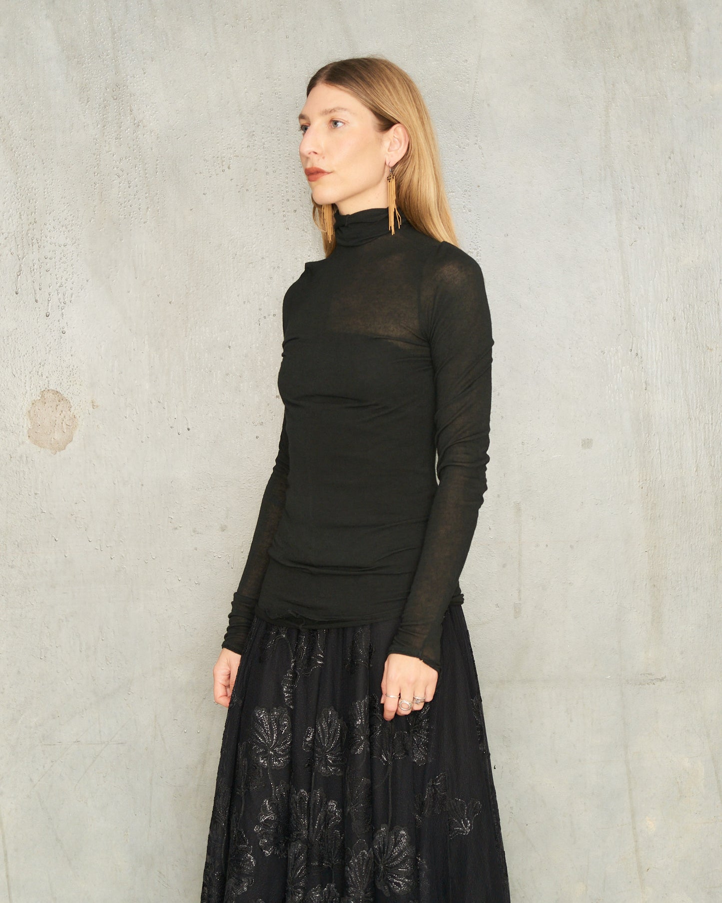 Noir High Neck Long Sleeve Top