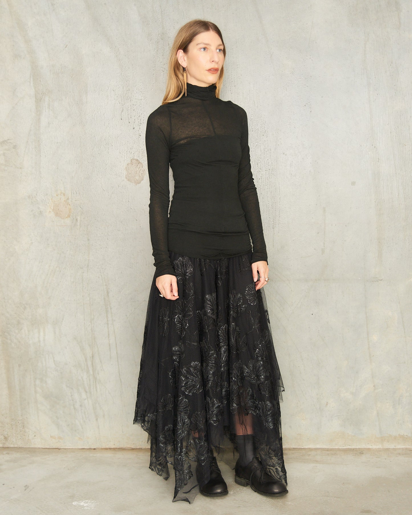 Noir High Neck Long Sleeve Top