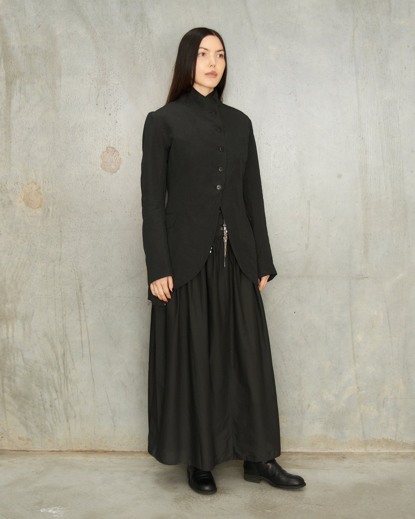 Noir Linen Tailored Blazer