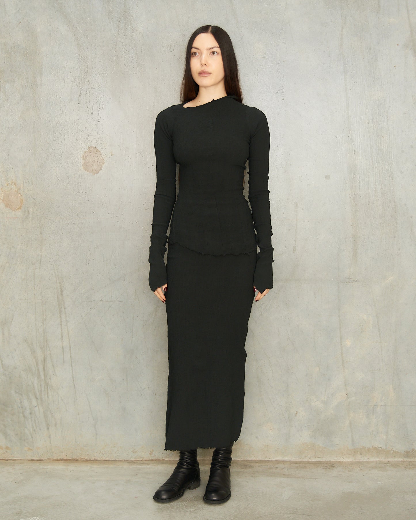 Noir Long Stretch Skirt