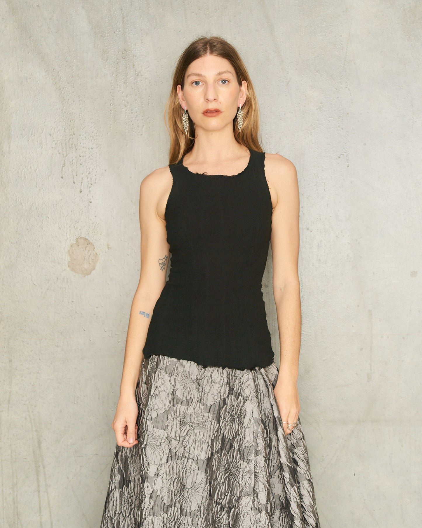 Noir Stretch Tank Top