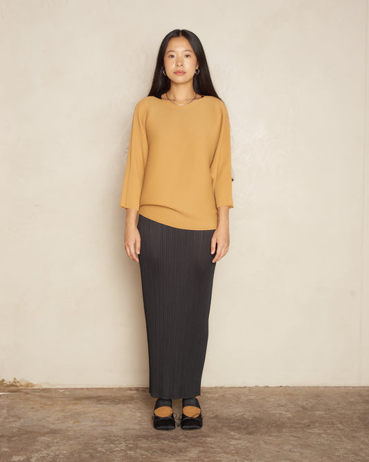 Light Camel Dolman Stretch Pleat Top