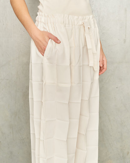 White Dice Pleats Trousers