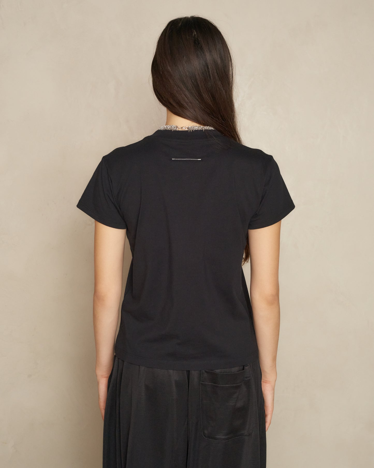 Black Logo 6 Fitted T-shirt