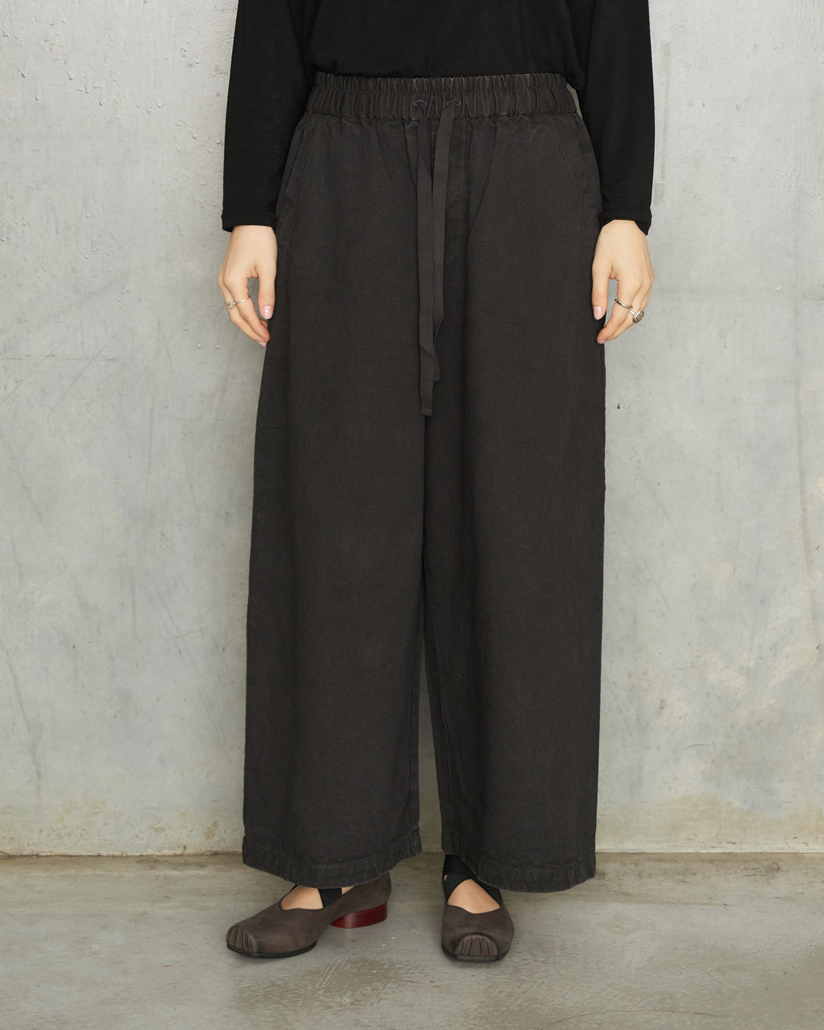 Black Organic Cropped Trousers