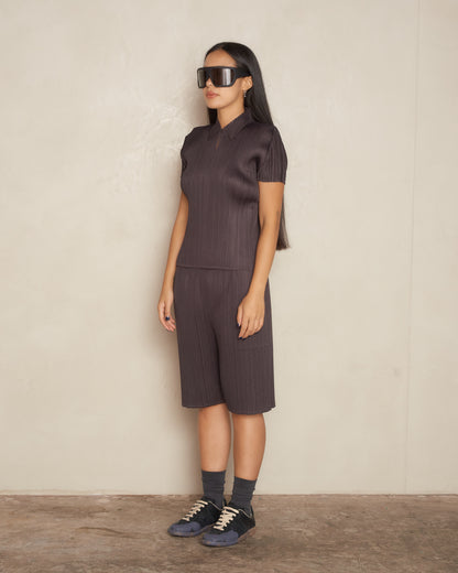 Black Pepper Pleated Shorts