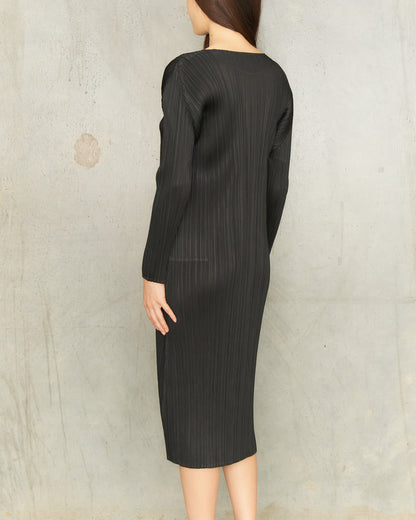 Black Long Sleeve Round Neck Dress