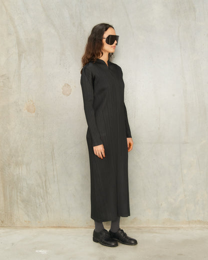 Black Open Collar Pleat Dress