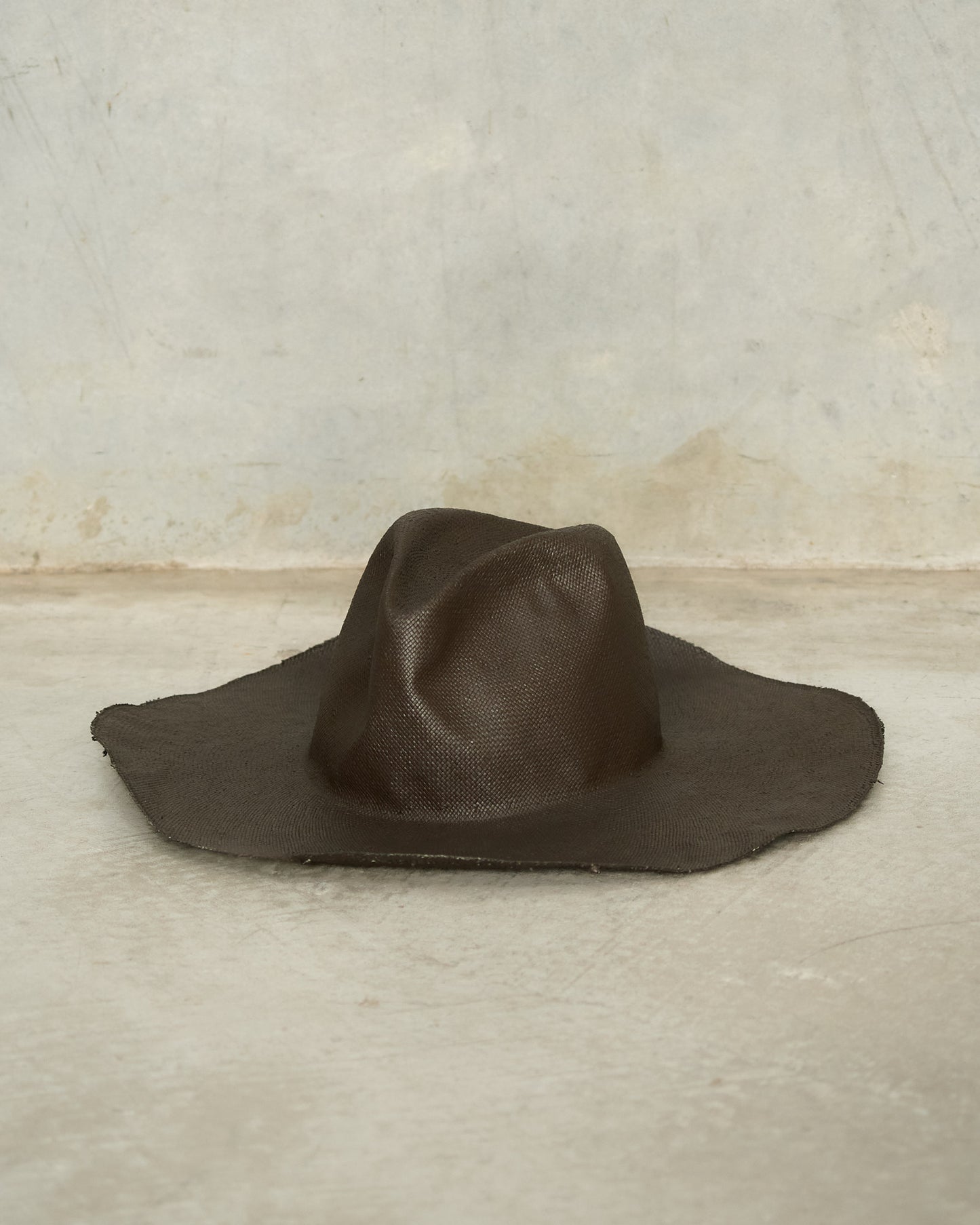 Aubergine Boncia Paper Hat