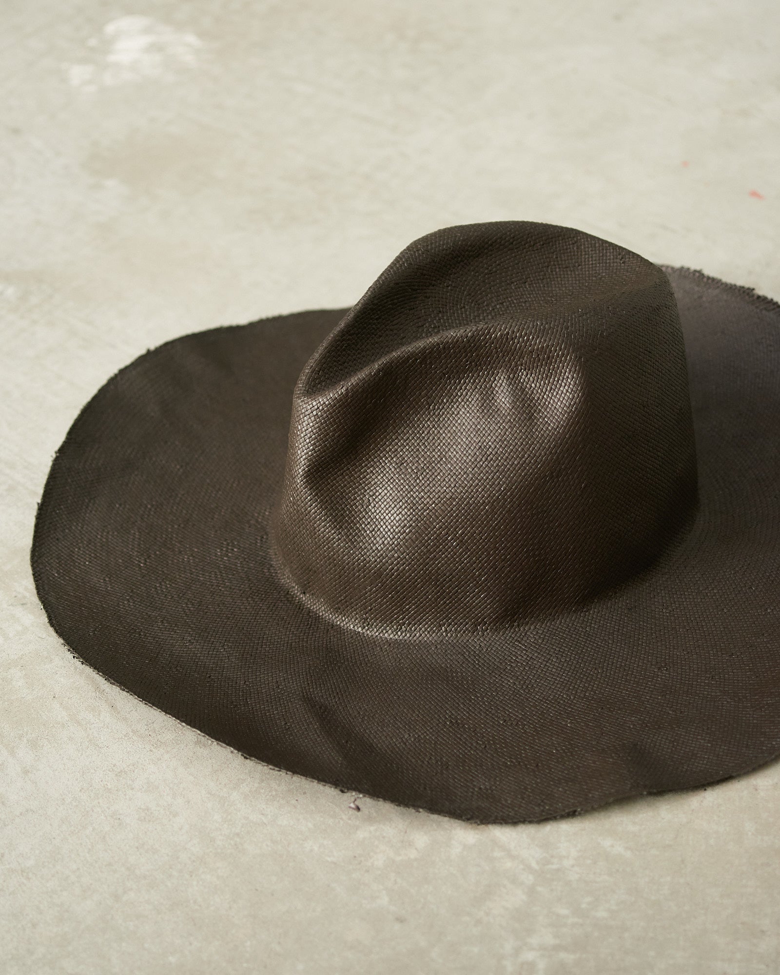 Reinhard Plank Aubergine Boncia Paper Hat Pink RP25AUBBO