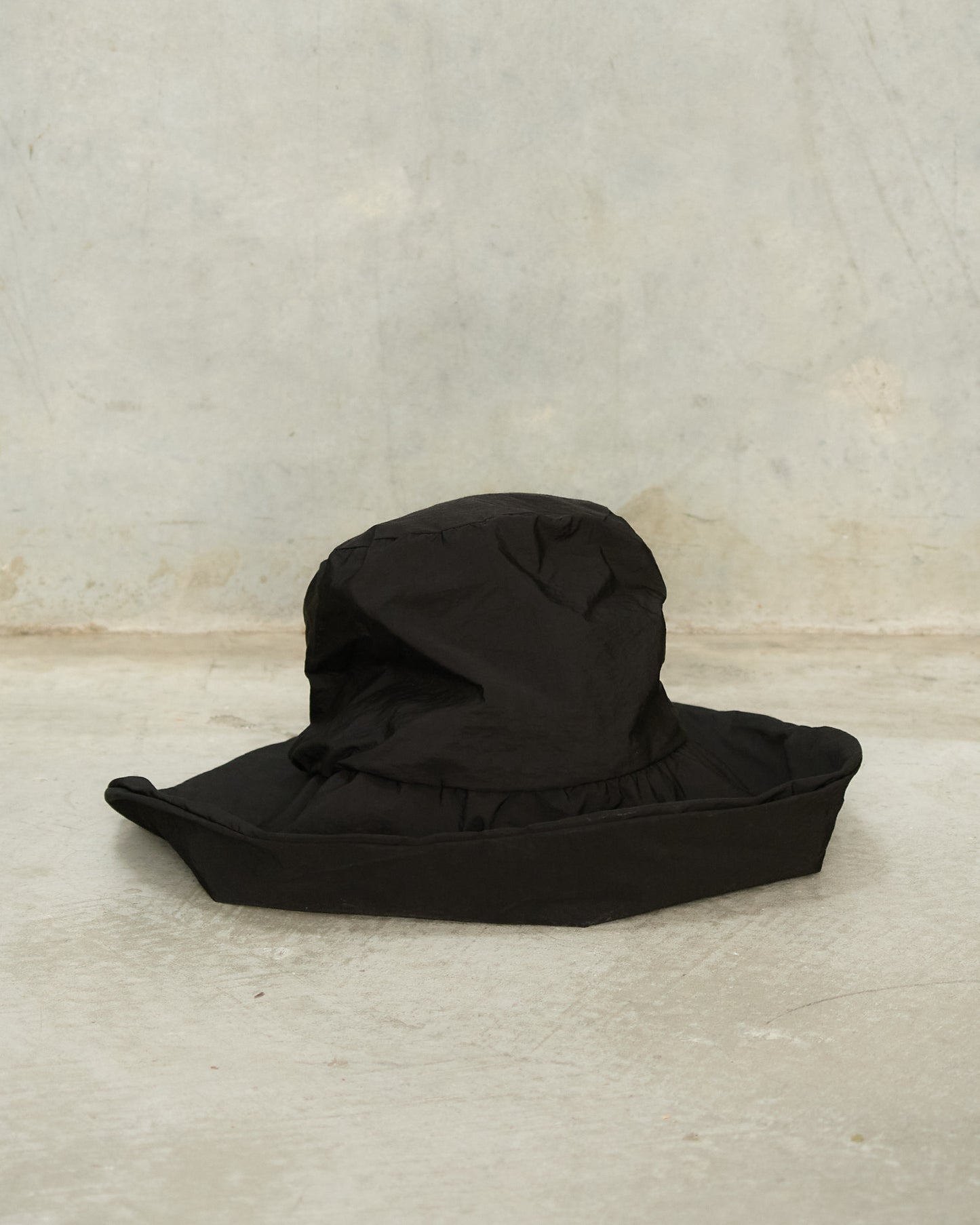 Black Bianca Scot Hat