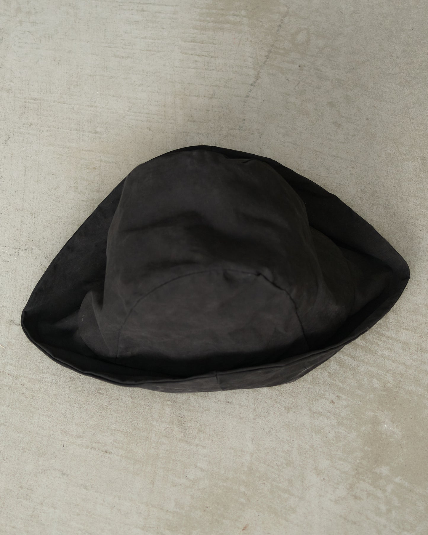 Black Linen Barca Cera Hat