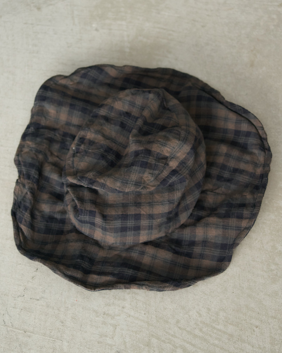 Navy Check Linen Tom Hat
