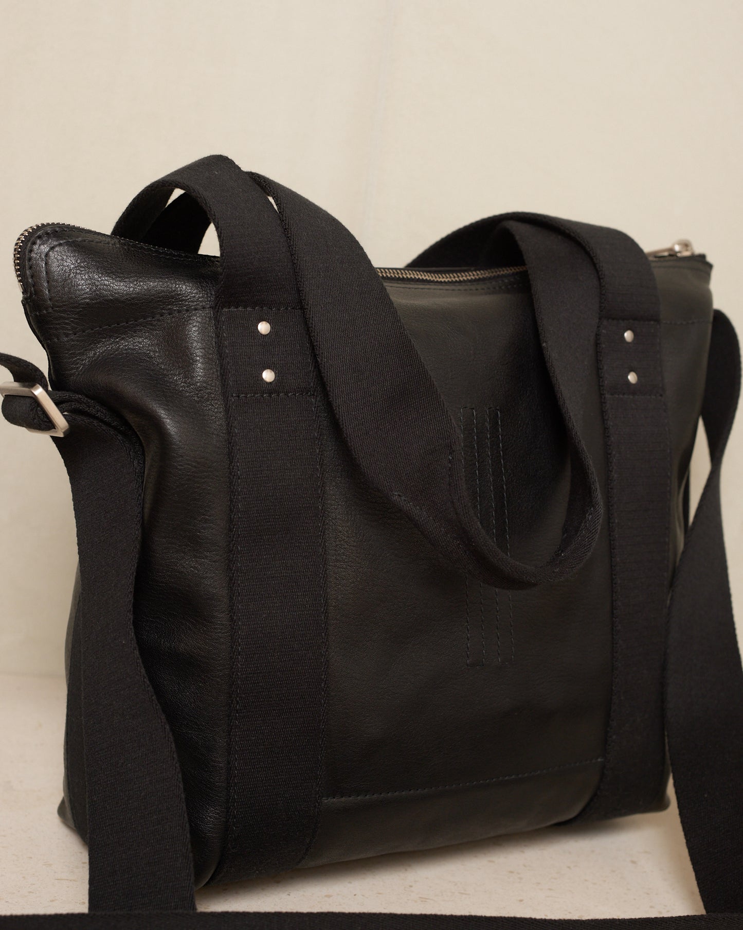Black Contrast Stitch Leather Bag
