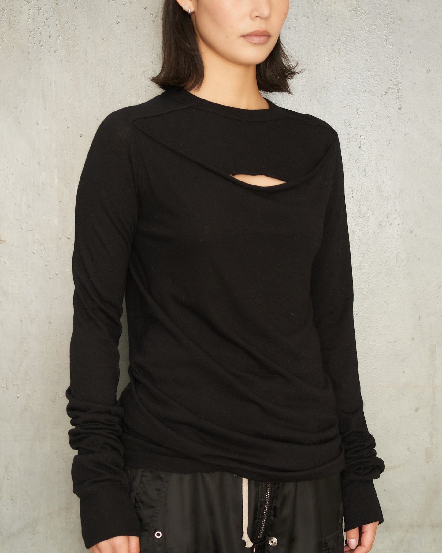 Black Slashed Level Long-Sleeve