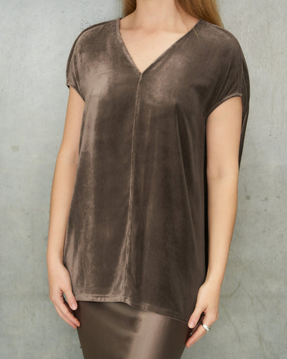 Dark Dust Velvet Floating Top