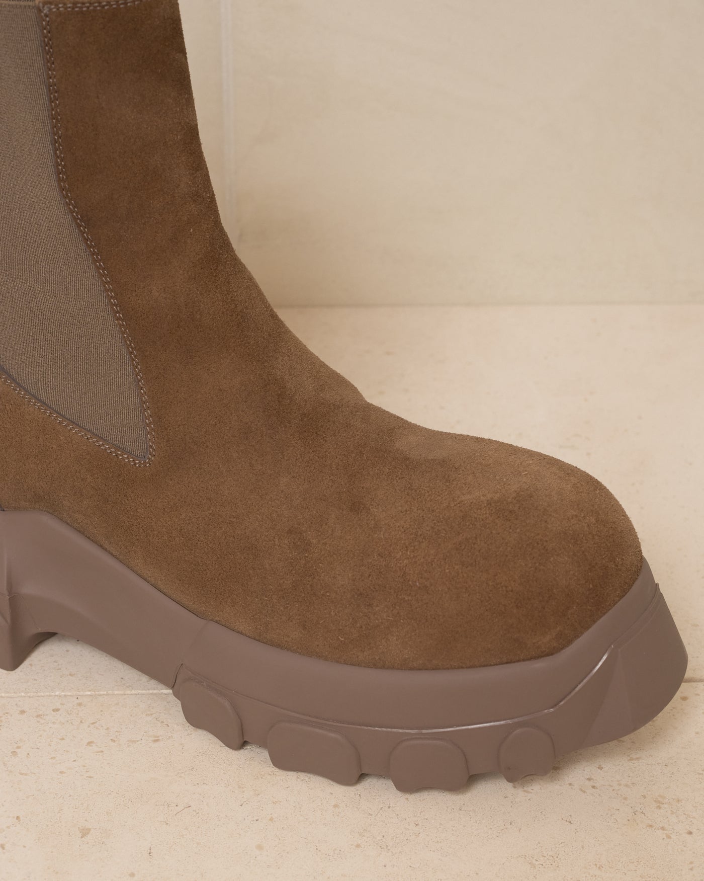 Rick Owens Dust Suede Beatle Bozo Tractor Boots RP02B6881