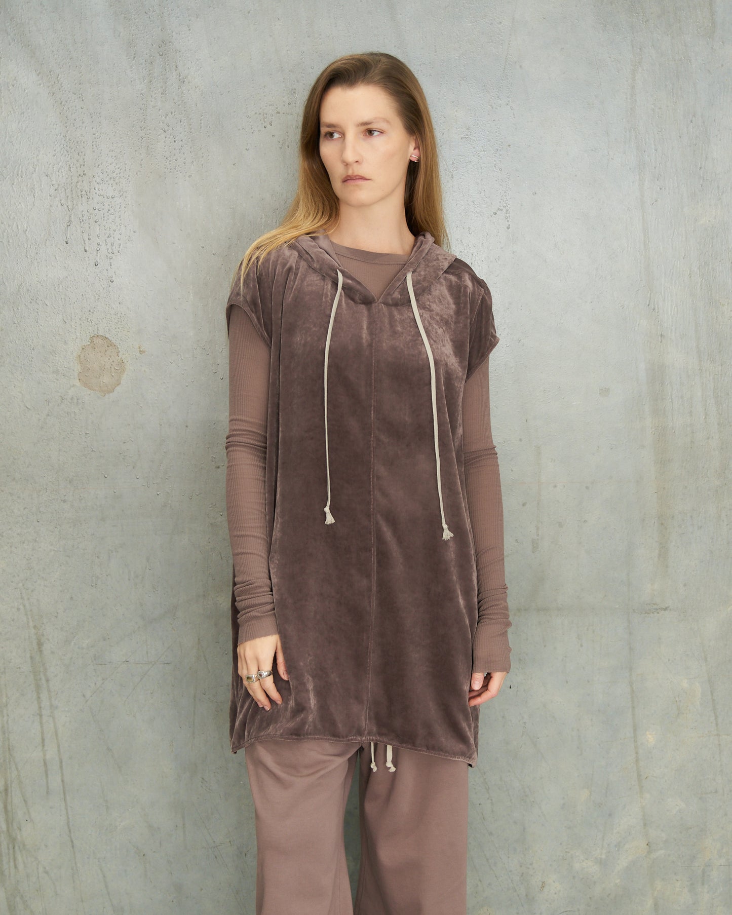 Grape Velvet Sleeveless Hoodie