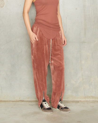 Dark Dust Milk Minimal Sneakers