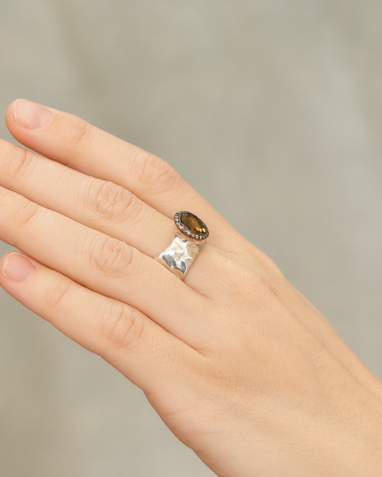 Addison Honey Quartz Ring