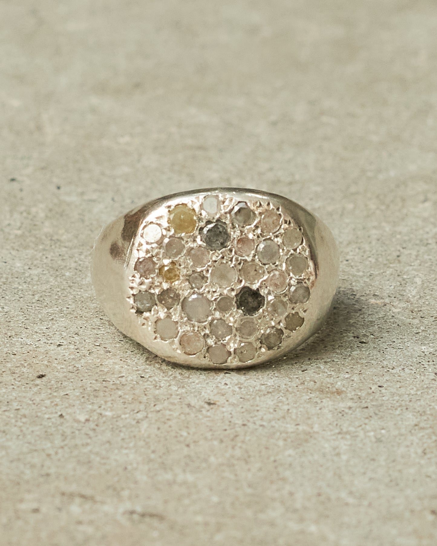 Aynur Icy Grey Diamonds Ring