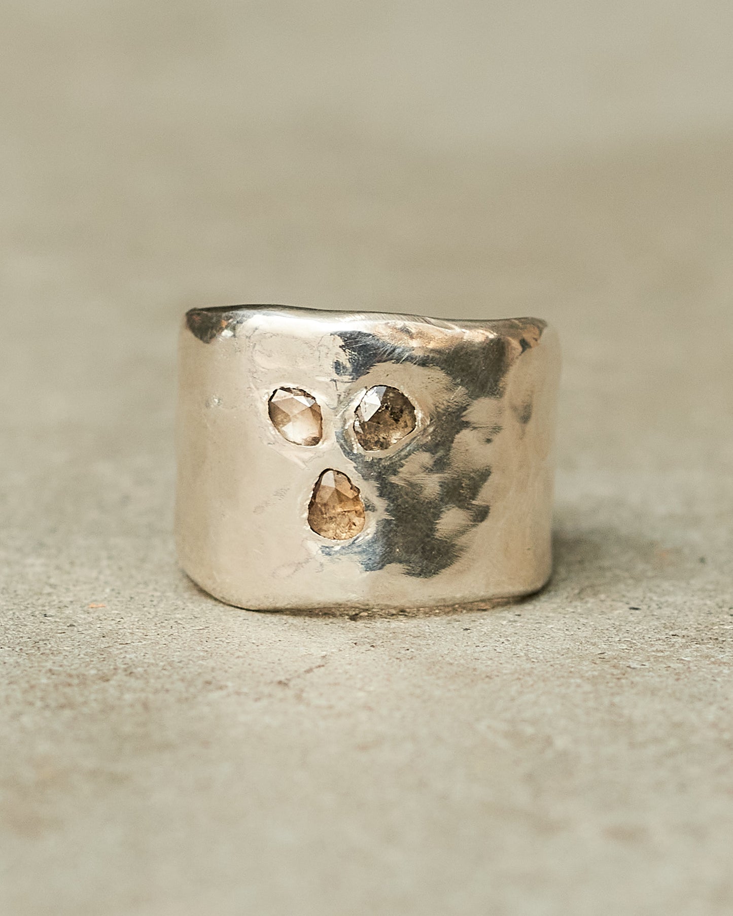 Cora Brown Diamonds Ring
