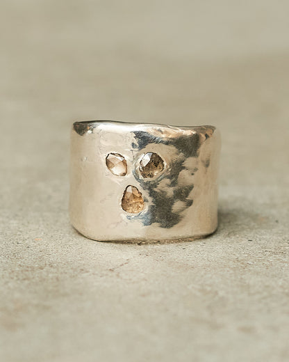 Cora Brown Diamonds Ring
