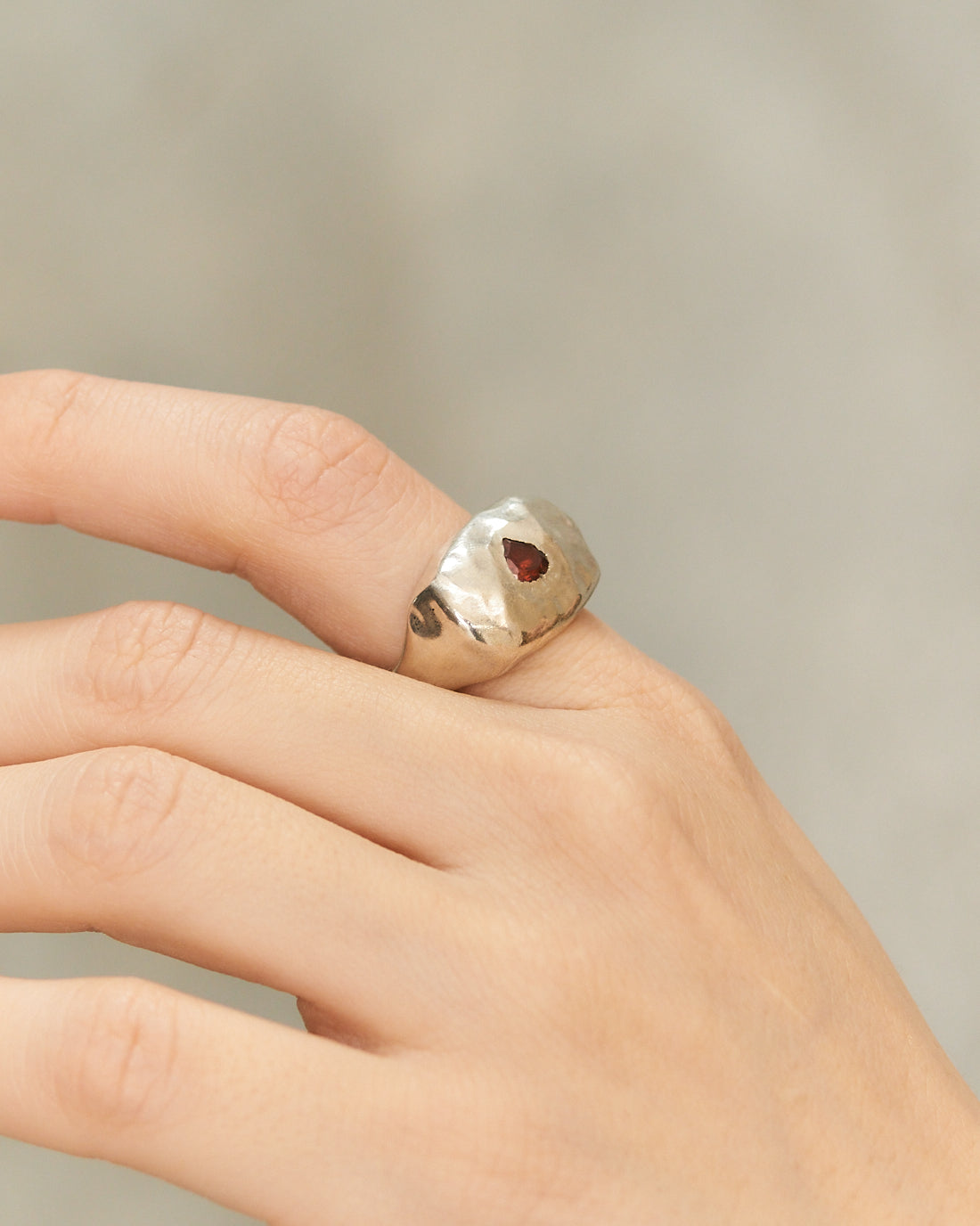 Nashka Silver Garnet Heart Ring