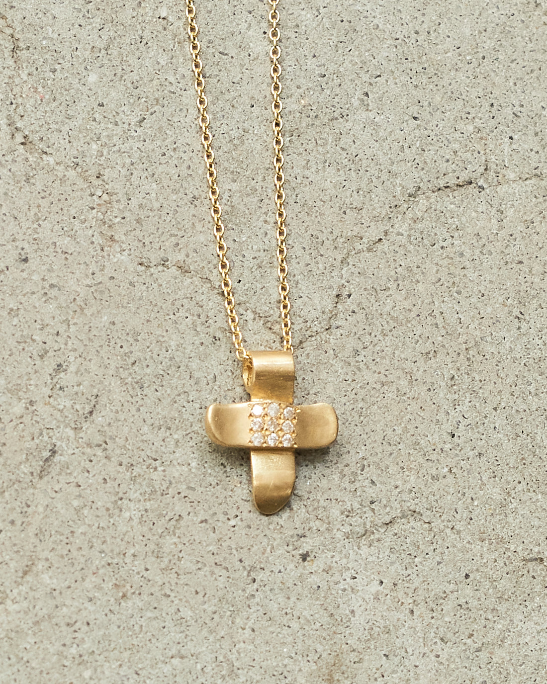 Pe Crozo 18K Gold Diamond Necklace