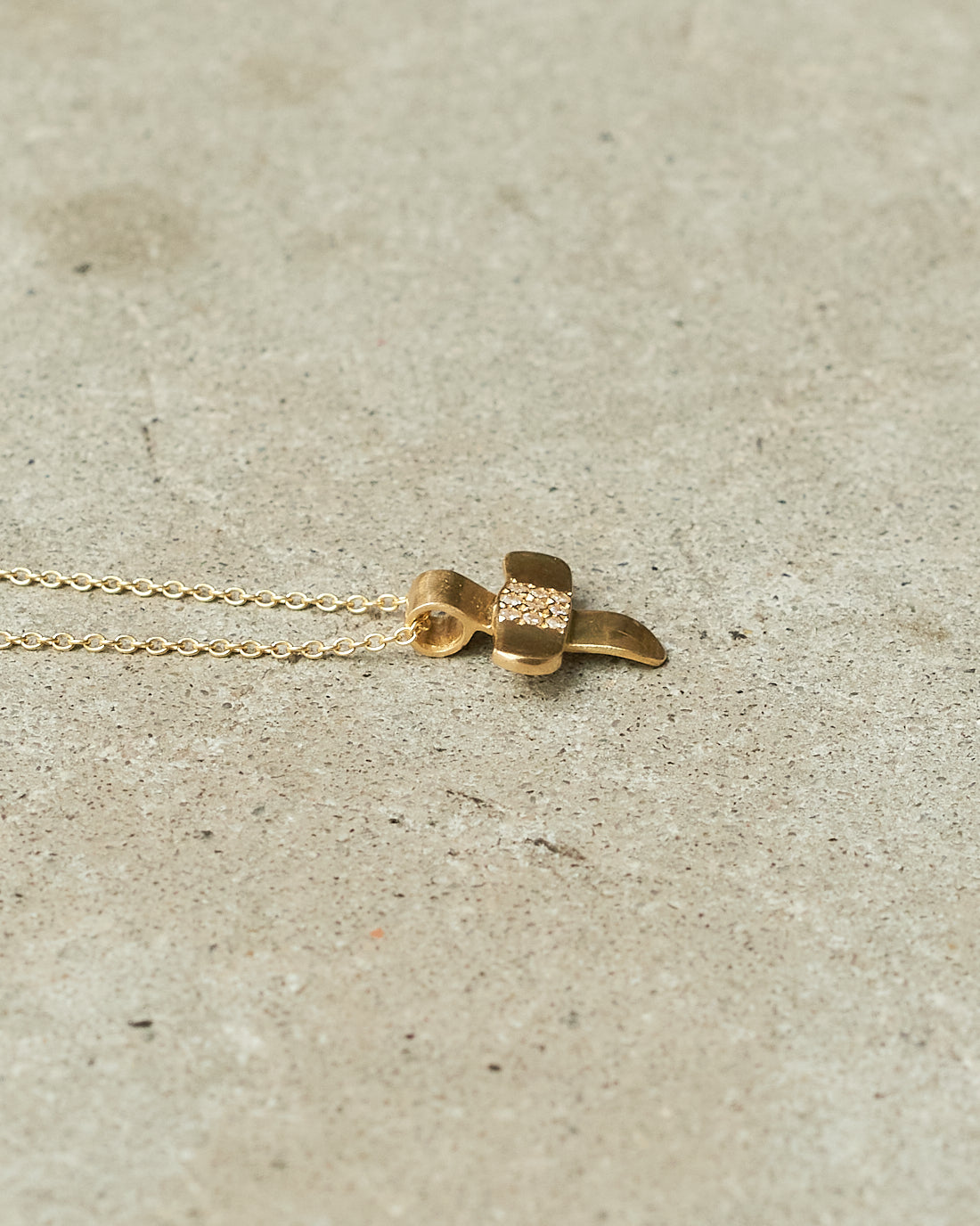 Pe Crozo 18K Gold Diamond Necklace